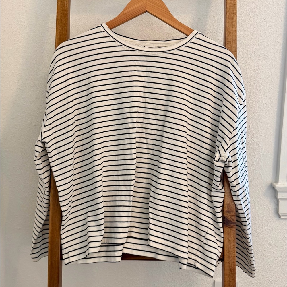 Reformation Oversized Long Sleeve Tee Black And White Stripe - Picture 2 of 5
